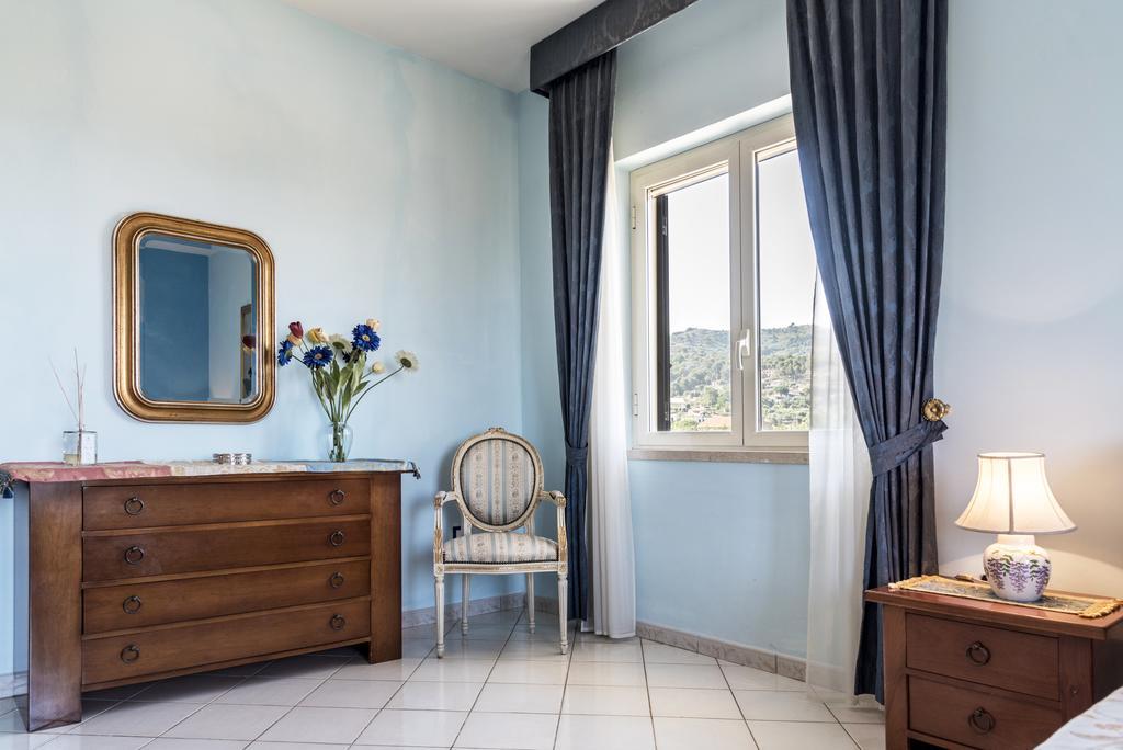 Villa Tina Santa Maria di Castellabate Bagian luar foto