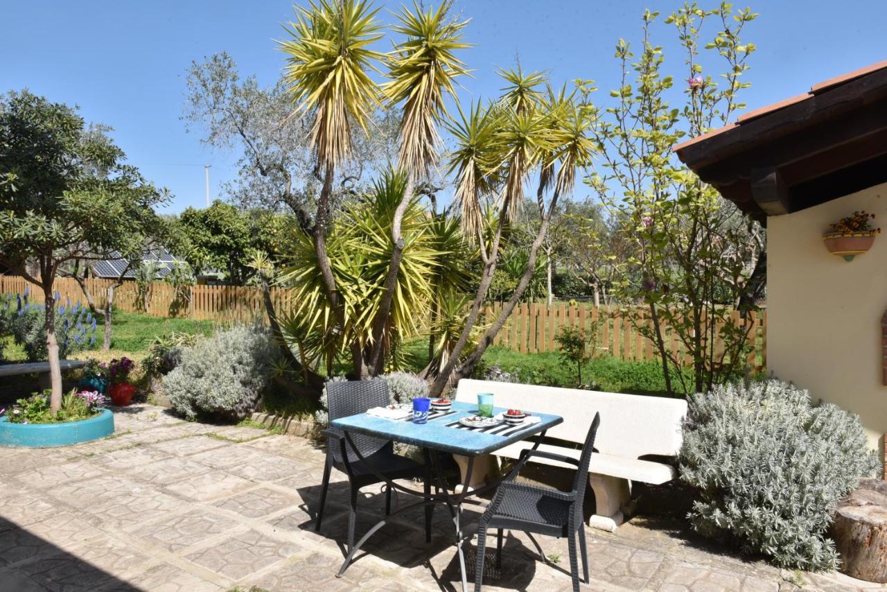 Villa Tina Santa Maria di Castellabate Bagian luar foto