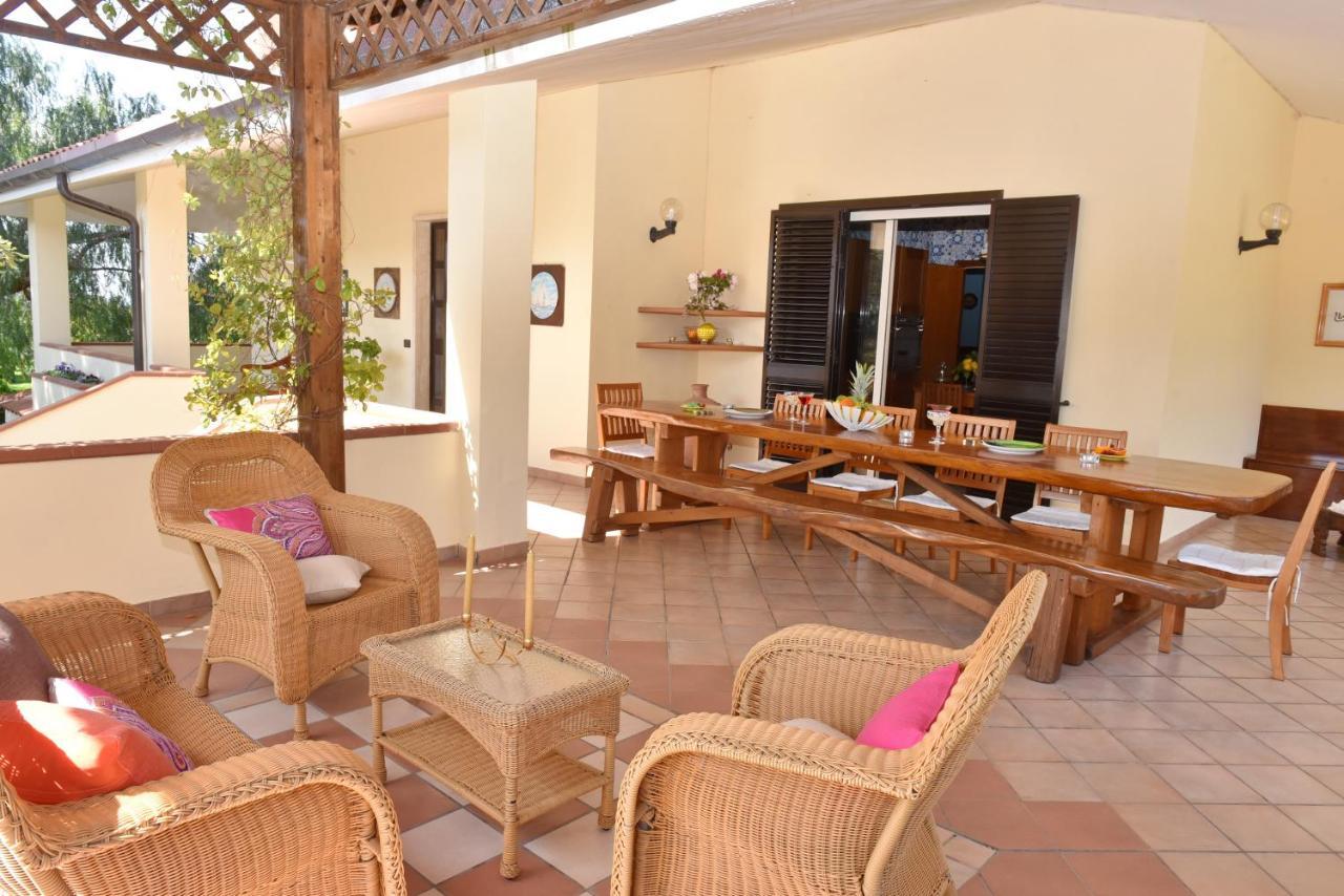Villa Tina Santa Maria di Castellabate Bagian luar foto